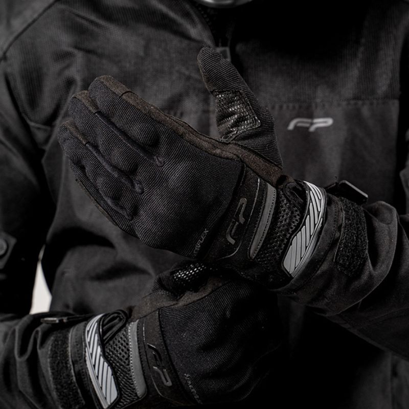 Guantes Core Negro